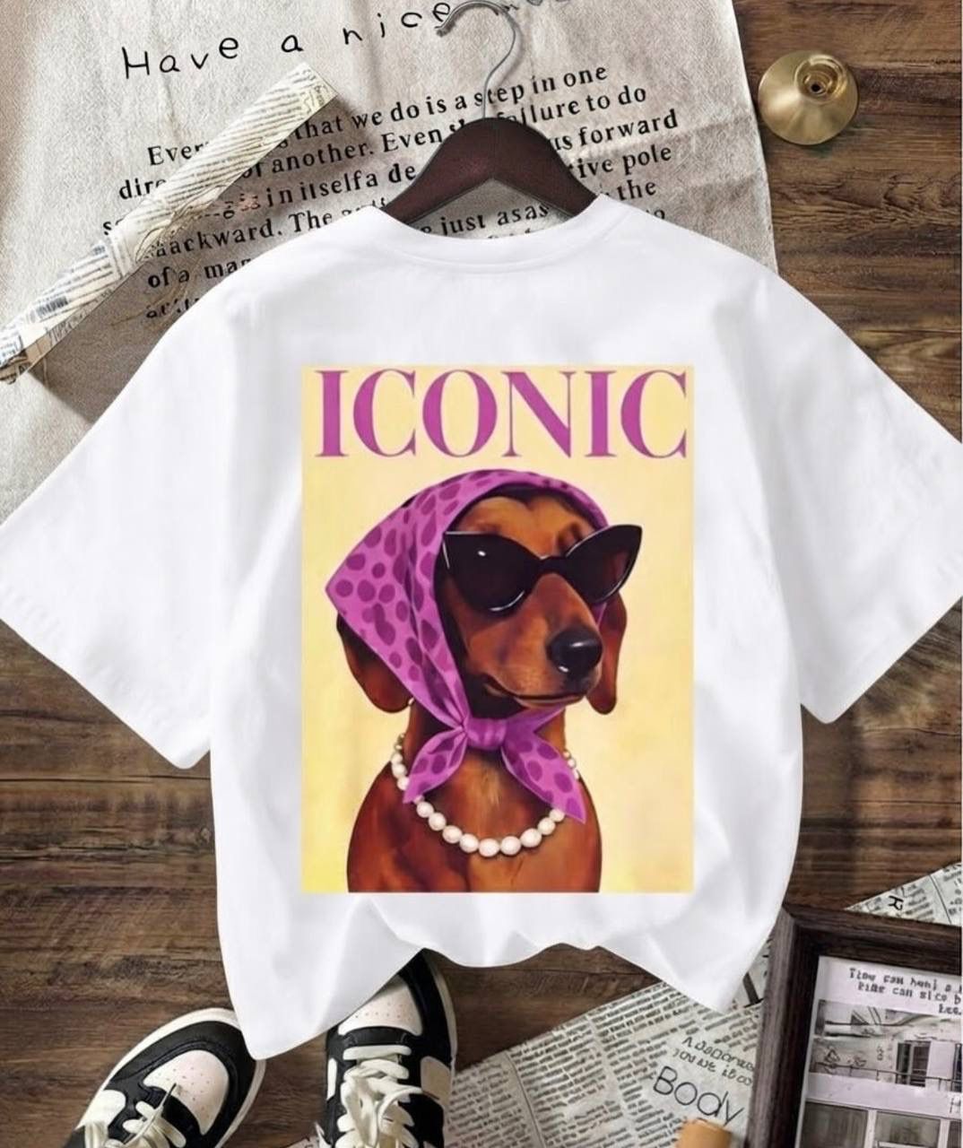 Camiseta Iconic Dachshund Purple
