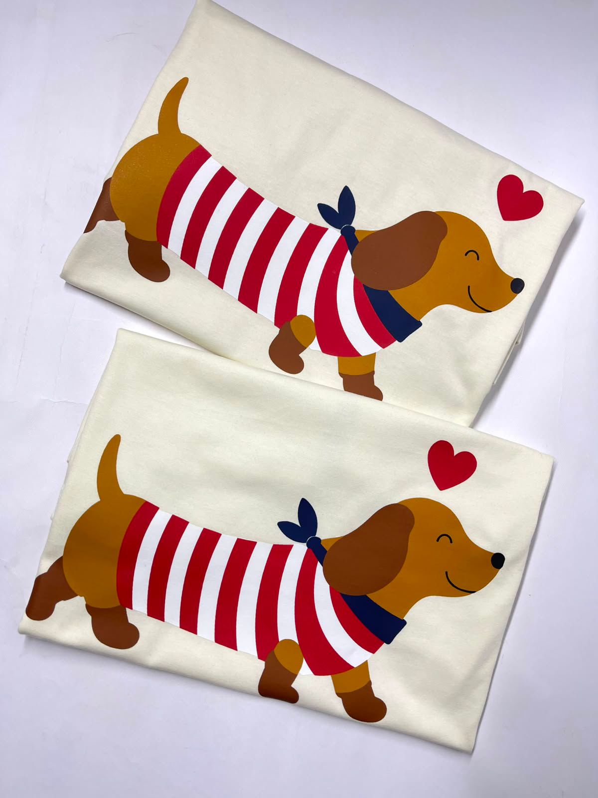 Camiseta Dachshund Sailor Love