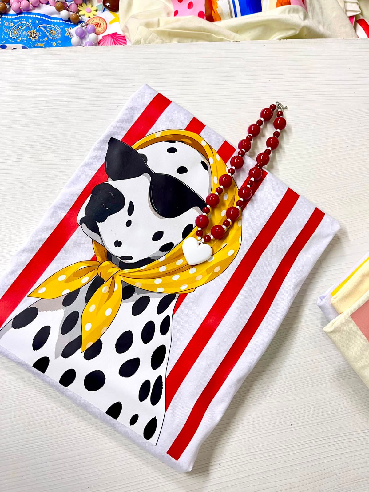 Camiseta Dalmatian Red Stripes