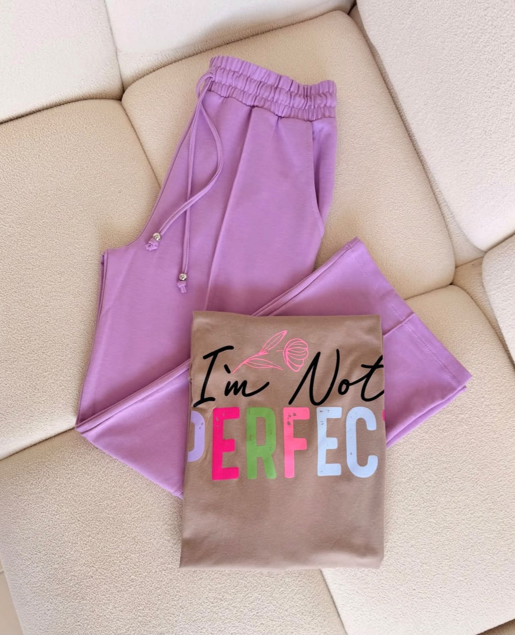 Conjunto Venita para mujer con pantalón y camiseta estampada