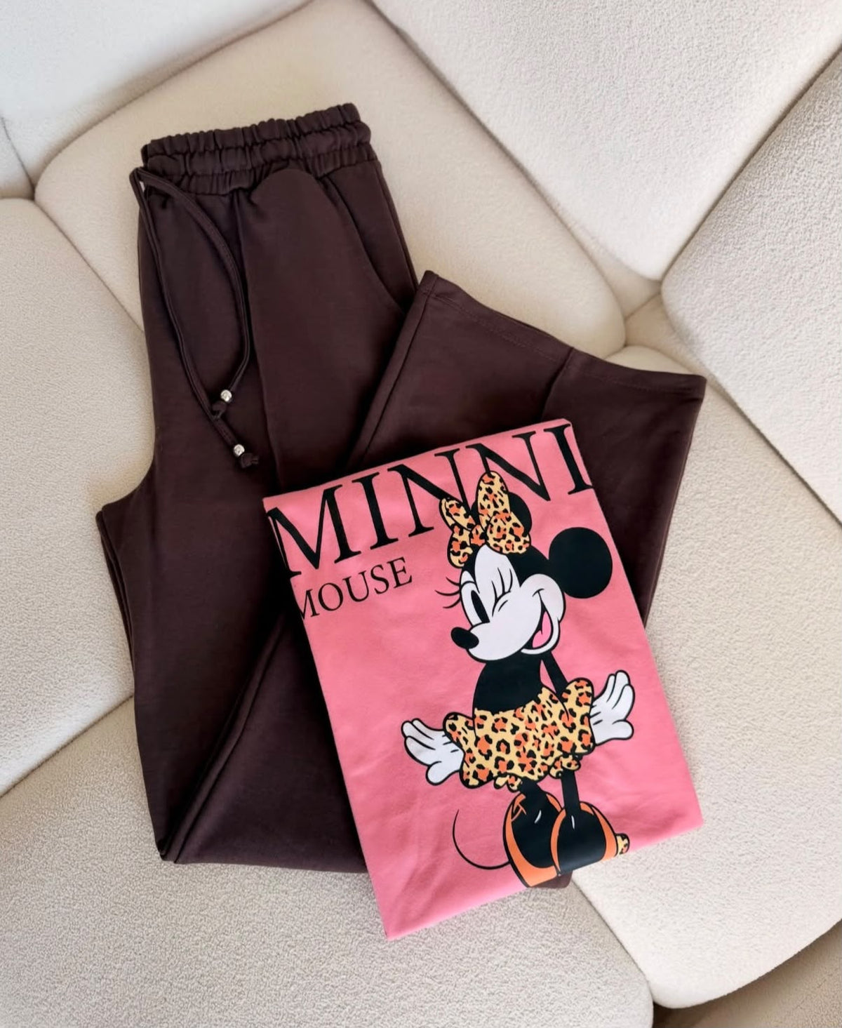 Conjunto Venita para mujer con pantalón y camiseta estampada